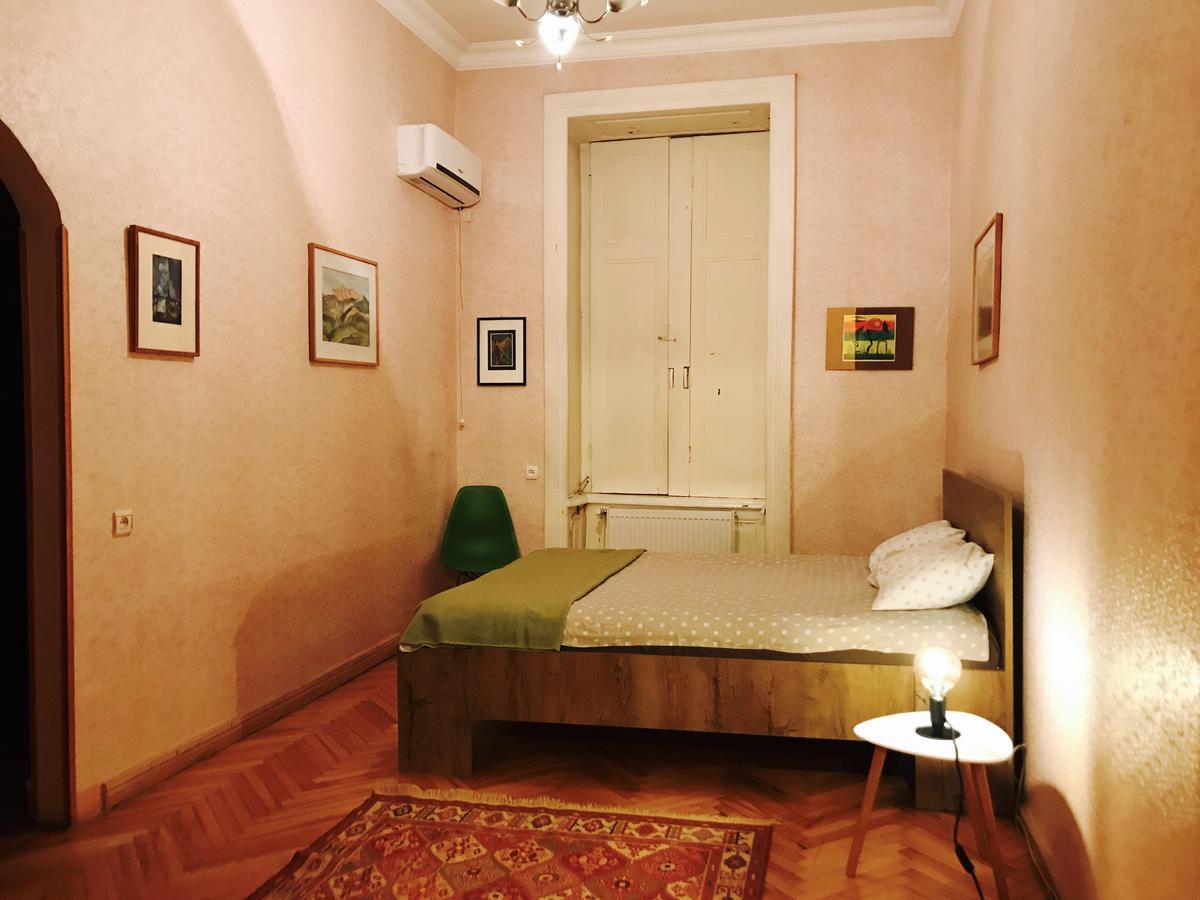 Freedom Square Flat Apartamento Tbilisi Exterior foto